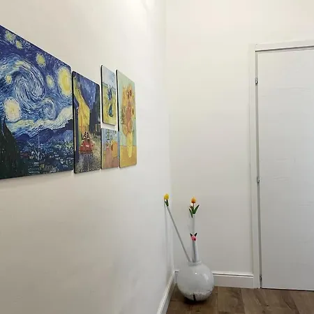 Gogh House In * Bergamo